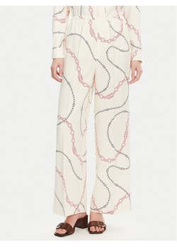 Tommy Hilfiger Spodnie materiałowe Soft Viscose Woven Pants WW0WW44542 Biały Relaxed Fit ze sklepu MODIVO w kategorii Spodnie damskie - zdjęcie 181040218