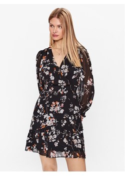 DKNY Sukienka codzienna DD3FI583 Czarny Regular Fit ze sklepu MODIVO w kategorii Sukienki - zdjęcie 181040799