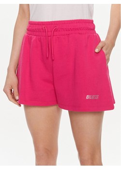 Guess Szorty sportowe Eleanora V4RD04 KC5O0 Różowy Relaxed Fit ze sklepu MODIVO w kategorii Szorty - zdjęcie 181041077