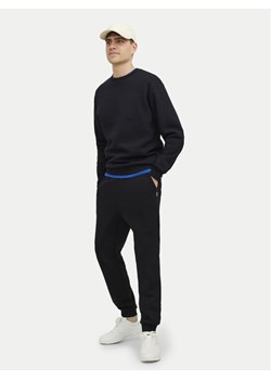 Jack&Jones Dres Bradley 12251412 Czarny Relaxed Fit - id: 0000304618307 - marki Jack & Jones - 181041256 Jack&Jones Dres Bradley 12251412 Czarny Relaxed Fit ze sklepu MODIVO w kategorii Dresy męskie - zdjęcie 181041256