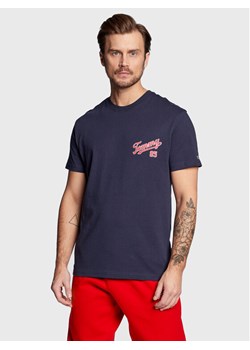 Tommy Jeans T-Shirt College 85 Logo DM0DM15672 Granatowy Regular Fit ze sklepu MODIVO w kategorii T-shirty męskie - zdjęcie 181041637