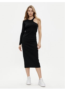 Replay Sukienka dzianinowa W9074.000.23587 Czarny Slim Fit ze sklepu MODIVO w kategorii Sukienki - zdjęcie 181042026