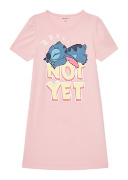 NAME IT Koszula nocna Stitch 13242966 Różowy Regular Fit ze sklepu MODIVO w kategorii Piżamy dziecięce - zdjęcie 181042147