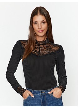 YAS Bluzka 26031749 Czarny Regular Fit - id: 0000302964741 - marki Yas - 181043426 YAS Bluzka 26031749 Czarny Regular Fit ze sklepu MODIVO w kategorii Bluzki damskie - zdjęcie 181043426