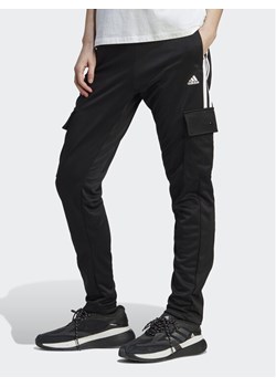 adidas Spodnie dresowe Tiro Cargo IA3034 Czarny Regular Fit ze sklepu MODIVO w kategorii Spodnie męskie - zdjęcie 181045455