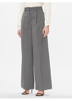 Dixie Spodnie materiałowe PCHSVCGA Szary Relaxed Fit ze sklepu MODIVO w kategorii Spodnie damskie - zdjęcie 181045677