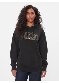 Tommy Jeans Bluza Luxe Varsity DW0DW16410 Czarny Relaxed Fit ze sklepu MODIVO w kategorii Bluzy damskie - zdjęcie 181045948