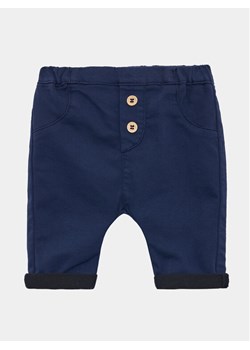 United Colors Of Benetton Szorty materiałowe 4AU0557RE Granatowy Modern Fit ze sklepu MODIVO w kategorii Spodnie i półśpiochy - zdjęcie 181046115
