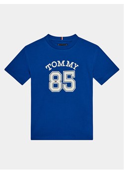 Tommy Hilfiger T-Shirt Mesh Varsity Tee S/S KB0KB08683 Niebieski Regular Fit ze sklepu MODIVO w kategorii T-shirty chłopięce - zdjęcie 181046309