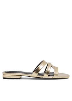 Nine West Klapki 123AL1207-1 Złoty ze sklepu MODIVO w kategorii Klapki damskie - zdjęcie 181047929