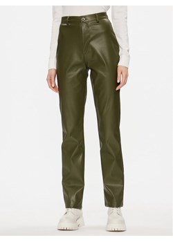 Brave Soul Spodnie z imitacji skóry LTRW-225MILEYKHA Khaki Regular Fit ze sklepu MODIVO w kategorii Spodnie damskie - zdjęcie 181048816