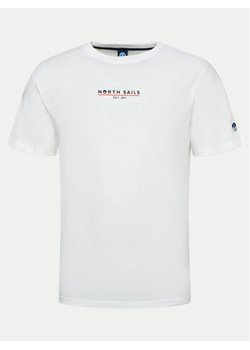 North Sails T-Shirt 692974 Biały Comfort Fit ze sklepu MODIVO w kategorii T-shirty męskie - zdjęcie 181049027