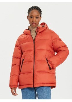 Napapijri Kurtka zimowa A-Box Logo NP0A4HZ2 Czerwony Regular Fit ze sklepu MODIVO w kategorii Kurtki damskie - zdjęcie 181049679