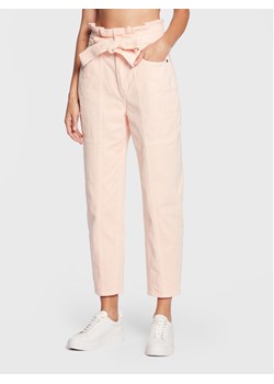 Ted Baker Jeansy Papero 261681 Różowy Regular Fit ze sklepu MODIVO w kategorii Jeansy damskie - zdjęcie 181050078