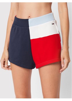Tommy Jeans Szorty sportowe Archive Blocking DW0DW13592 Kolorowy Relaxed Fit ze sklepu MODIVO w kategorii Szorty - zdjęcie 181050686