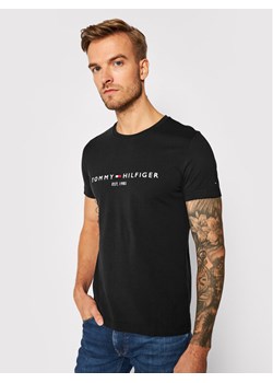 Tommy Hilfiger T-Shirt Core Logo Tee MW0MW11465 Czarny Slim Fit ze sklepu MODIVO w kategorii T-shirty męskie - zdjęcie 181051069