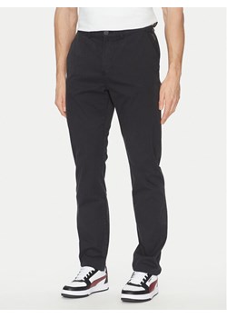 Napapijri Chinosy M-Puyo NP0A4H98 Czarny Slim Fit ze sklepu MODIVO w kategorii Spodnie męskie - zdjęcie 181051198