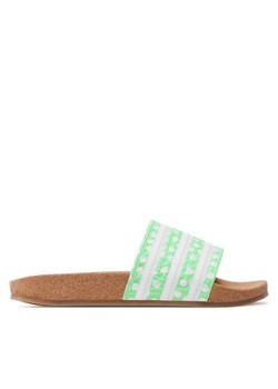 adidas Klapki adilette w GX9484 Zielony ze sklepu MODIVO w kategorii Klapki damskie - zdjęcie 181052176