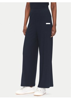 EA7 Emporio Armani Spodnie materiałowe 7W000165 AF12654 UB102 Granatowy Regular Fit ze sklepu MODIVO w kategorii Spodnie damskie - zdjęcie 181052399