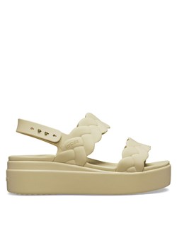 Crocs Sandały Brooklyn Woven Upper LW 209977 Beżowy ze sklepu MODIVO w kategorii Sandały damskie - zdjęcie 181052638