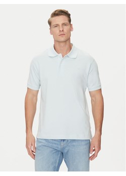 Guess Jeans Polo M4BP29 KCJV1 Błękitny Regular Fit ze sklepu MODIVO w kategorii T-shirty męskie - zdjęcie 181053218