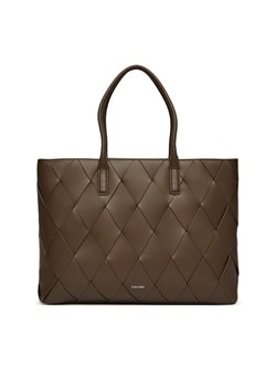 Calvin Klein Torebka Ck Woven Medium Shopper K60K612994 Brązowy - id: 8721107423418 - marki Calvin Klein - 181053229 Calvin Klein Torebka Ck Woven Medium Shopper K60K612994 Brązowy ze sklepu MODIVO w kategorii Torby Shopper bag - zdjęcie 181053229