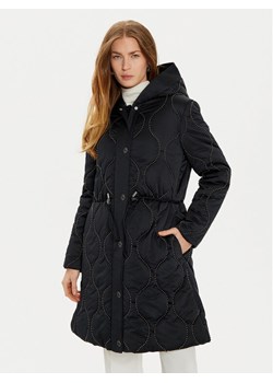 Guess Parka Maite W4BL56 WGL30 Czarny Regular Fit ze sklepu MODIVO w kategorii Parki damskie - zdjęcie 181053325