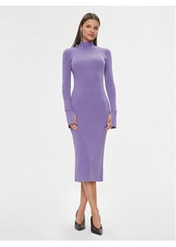 Patrizia Pepe Sukienka dzianinowa 2A2612/K002-M477 Fioletowy Slim Fit ze sklepu MODIVO w kategorii Sukienki - zdjęcie 181053938