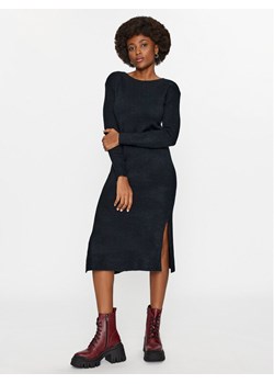 Vero Moda Sukienka dzianinowa 10291689 Czarny Relaxed Fit ze sklepu MODIVO w kategorii Sukienki - zdjęcie 181054618