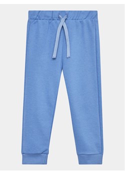 United Colors Of Benetton Spodnie dresowe 3PANGF02M Niebieski Regular Fit ze sklepu MODIVO w kategorii Spodnie chłopięce - zdjęcie 181054907