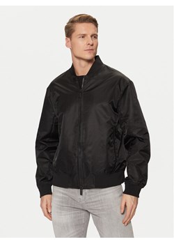 Armani Exchange Kurtka bomber XM000195 AF12011 UC001 Czarny Regular Fit ze sklepu MODIVO w kategorii Kurtki męskie - zdjęcie 181055328