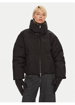 Gestuz Kurtka zimowa Pinara 10909184 Czarny Loose Fit ze sklepu MODIVO w kategorii Kurtki damskie - zdjęcie 181055379