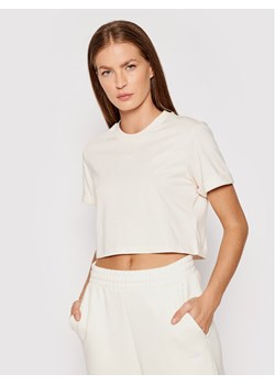 adidas T-Shirt adicolor Essentials Cropped H37880 Beżowy Standard Fit ze sklepu MODIVO w kategorii Bluzki damskie - zdjęcie 181056836