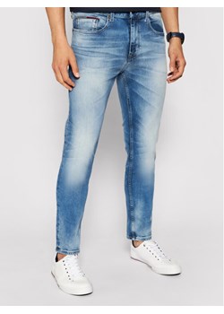 Tommy Jeans Jeansy Austin DM0DM09555 Niebieski Slim Fit ze sklepu MODIVO w kategorii Jeansy męskie - zdjęcie 181057008