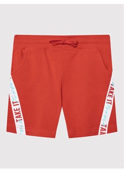 United Colors Of Benetton Szorty sportowe 3BL0C900F Czerwony Regular Fit ze sklepu MODIVO w kategorii Spodenki chłopięce - zdjęcie 181058305