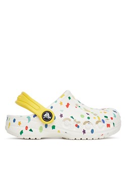 Crocs Klapki BAYA SEASONAL PRINTED CG K 209728-94S Biały ze sklepu MODIVO w kategorii Klapki dziecięce - zdjęcie 181058316