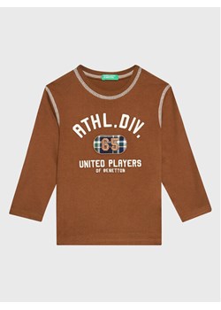 United Colors Of Benetton Bluzka 3VR5G106G Brązowy Regular Fit ze sklepu MODIVO w kategorii T-shirty chłopięce - zdjęcie 181059445