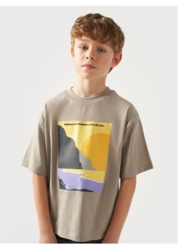 Mayoral T-Shirt 6039 Beżowy Regular Fit ze sklepu MODIVO w kategorii T-shirty chłopięce - zdjęcie 181059555