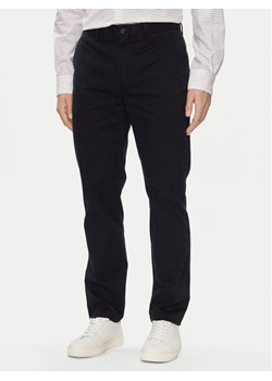 Tommy Hilfiger Chinosy Denton MW0MW25964 Granatowy Straight Fit ze sklepu MODIVO w kategorii Spodnie męskie - zdjęcie 181060515