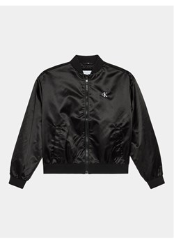 Calvin Klein Jeans Kurtka bomber IB0IB01980 Czarny Regular Fit ze sklepu MODIVO w kategorii Kurtki dziewczęce - zdjęcie 181060528