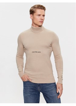 Calvin Klein Jeans Golf J30J324325 Beżowy Slim Fit ze sklepu MODIVO w kategorii Swetry męskie - zdjęcie 181061596