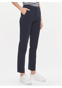 United Colors Of Benetton Chinosy 4GD7DF061 Granatowy Regular Fit ze sklepu MODIVO w kategorii Spodnie damskie - zdjęcie 181061697