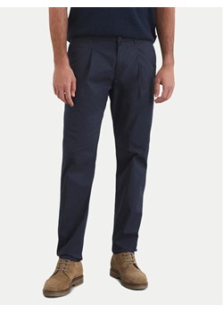 Marc O'Polo Spodnie materiałowe 522 0831 10144 Granatowy Slim Fit ze sklepu MODIVO w kategorii Spodnie męskie - zdjęcie 181062516