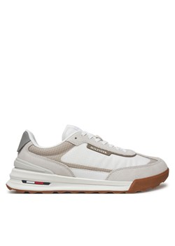 Tommy Hilfiger Sneakersy Retro Runner FM0FM05328 Biały ze sklepu MODIVO w kategorii Buty sportowe męskie - zdjęcie 181062895