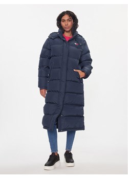 Tommy Jeans Kurtka puchowa Alaska DW0DW14287 Granatowy Regular Fit ze sklepu MODIVO w kategorii Kurtki damskie - zdjęcie 181063017