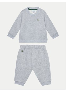 Lacoste Dres 4J5287 Szary Regular Fit ze sklepu MODIVO w kategorii Dresy dla niemowlaka - zdjęcie 181064106