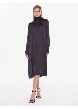 Herskind Sukienka codzienna Alberte 4636370 Szary Relaxed Fit ze sklepu MODIVO w kategorii Sukienki - zdjęcie 181064636