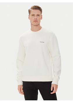 Calvin Klein Bluza Micro Logo K10K109926 Écru Regular Fit ze sklepu MODIVO w kategorii Bluzy męskie - zdjęcie 181064736