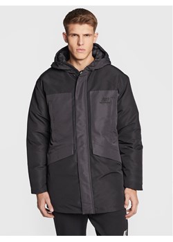New Balance Kurtka zimowa MJ23504 Czarny Relaxed Fit ze sklepu MODIVO w kategorii Kurtki męskie - zdjęcie 181065035