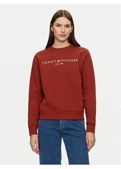 Tommy Hilfiger Bluza Logo WW0WW39791 Czerwony Regular Fit ze sklepu MODIVO w kategorii Bluzy damskie - zdjęcie 181065589